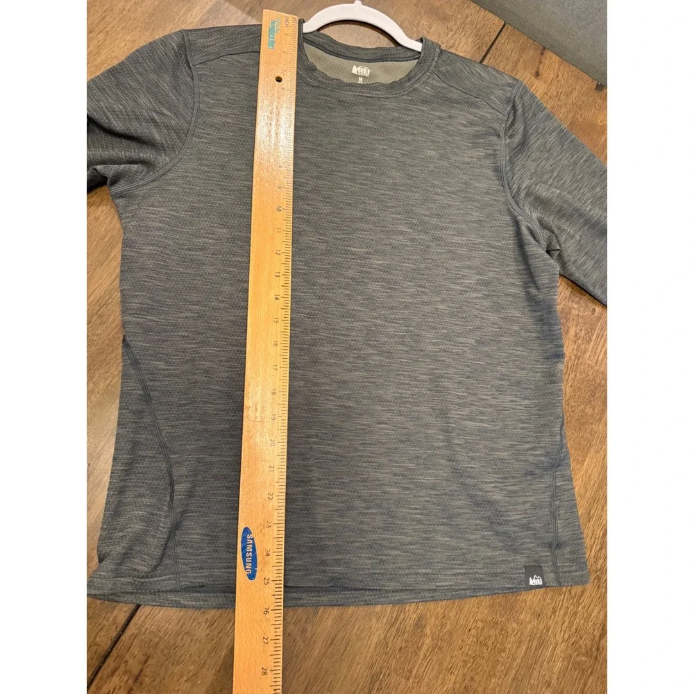 REI Co-op Mens Long Sleeve Performance Shirt Gray Heathered Base Layer Medium - Picture 4 of 6